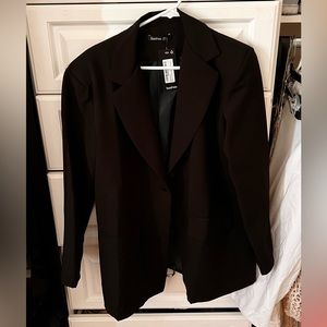 Boohoo over sized blazer with tag